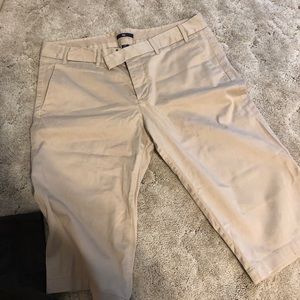 4 pairs of women’s summer shorts.